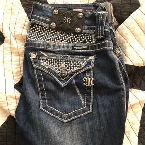 Distressed Miss Me capris